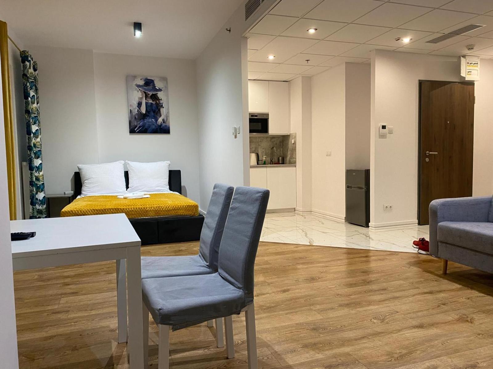 Warszawski Hongkong, Kultowe Miejsce Varsovie Extérieur photo