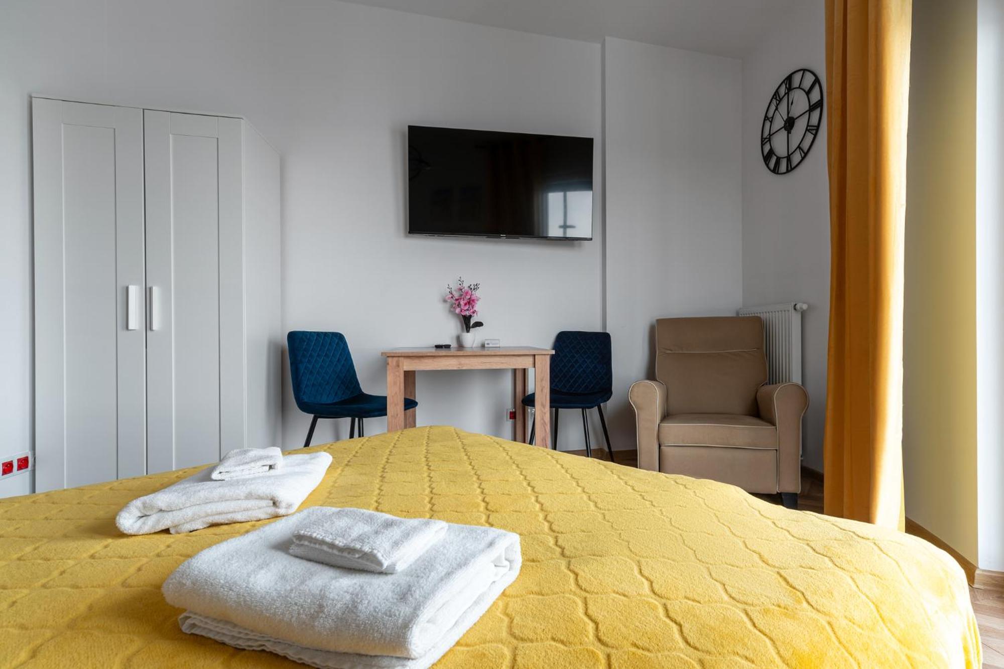 Warszawski Hongkong, Kultowe Miejsce Varsovie Extérieur photo